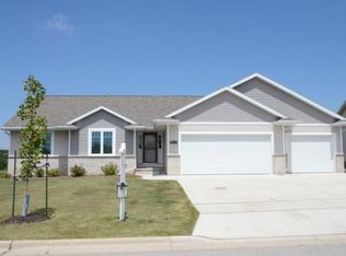 3575 Satellite Dr, Green Bay, WI 54311