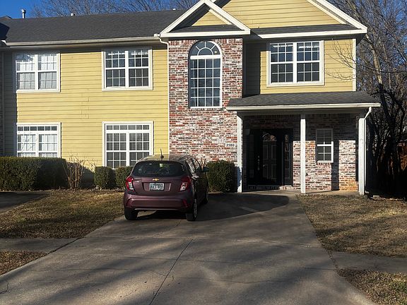 2nd image of 2580 E Neely Pl