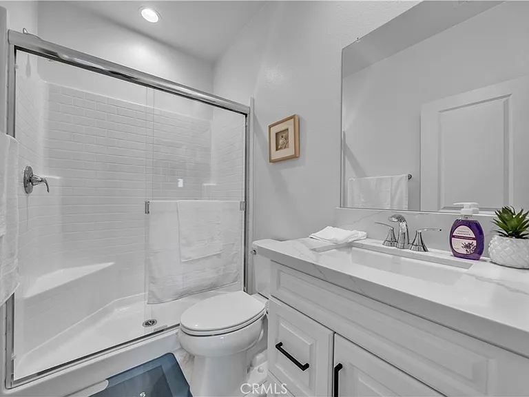527 W Victor Ave — Photo 17