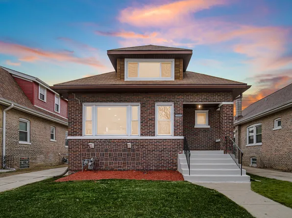 2114 S 10th Ave, Maywood, IL 60153