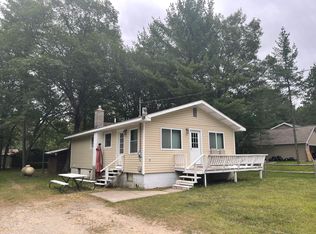10613 Emory St, Ossineke, MI 49766