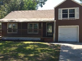 2001 11th Ave, Port Arthur, TX 77642