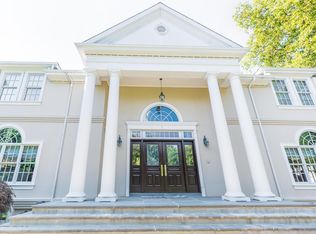 69 Coventry Rd, Staten Island, NY 10304