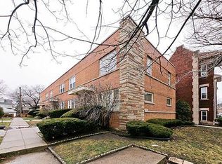 1007 S Oak Park Ave, Oak Park, IL 60304