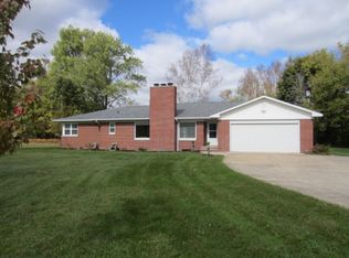 495 Quarterline St, Newaygo, MI 49337