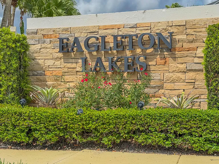 348 Eagleton Golf Dr — Photo 22
