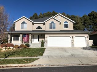 2969 E Ksel Dr, Sandy, UT 84092