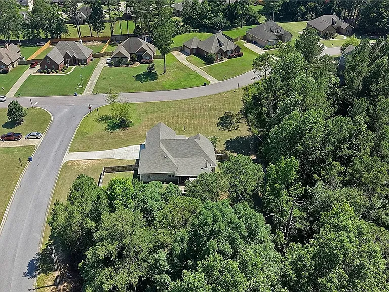 397 Southern Hills Dr — Photo 8