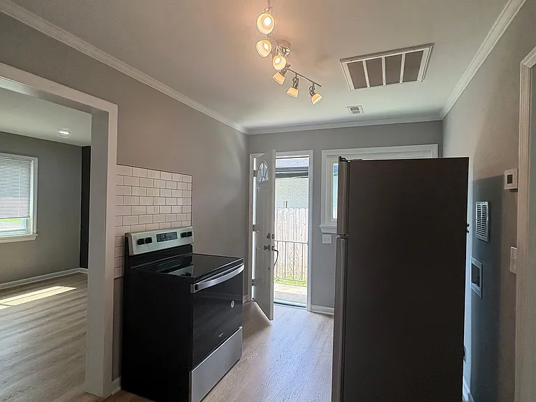 123 Sequoia Dr — Photo 15