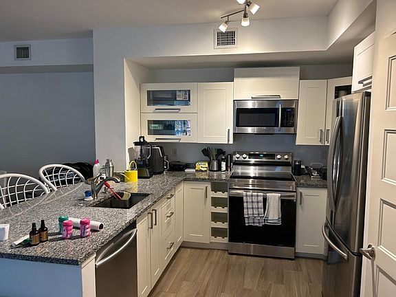 2nd image of 720 S Sapodilla Ave APT 410