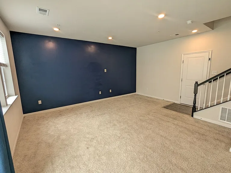 5143 Constitution St — Photo 7