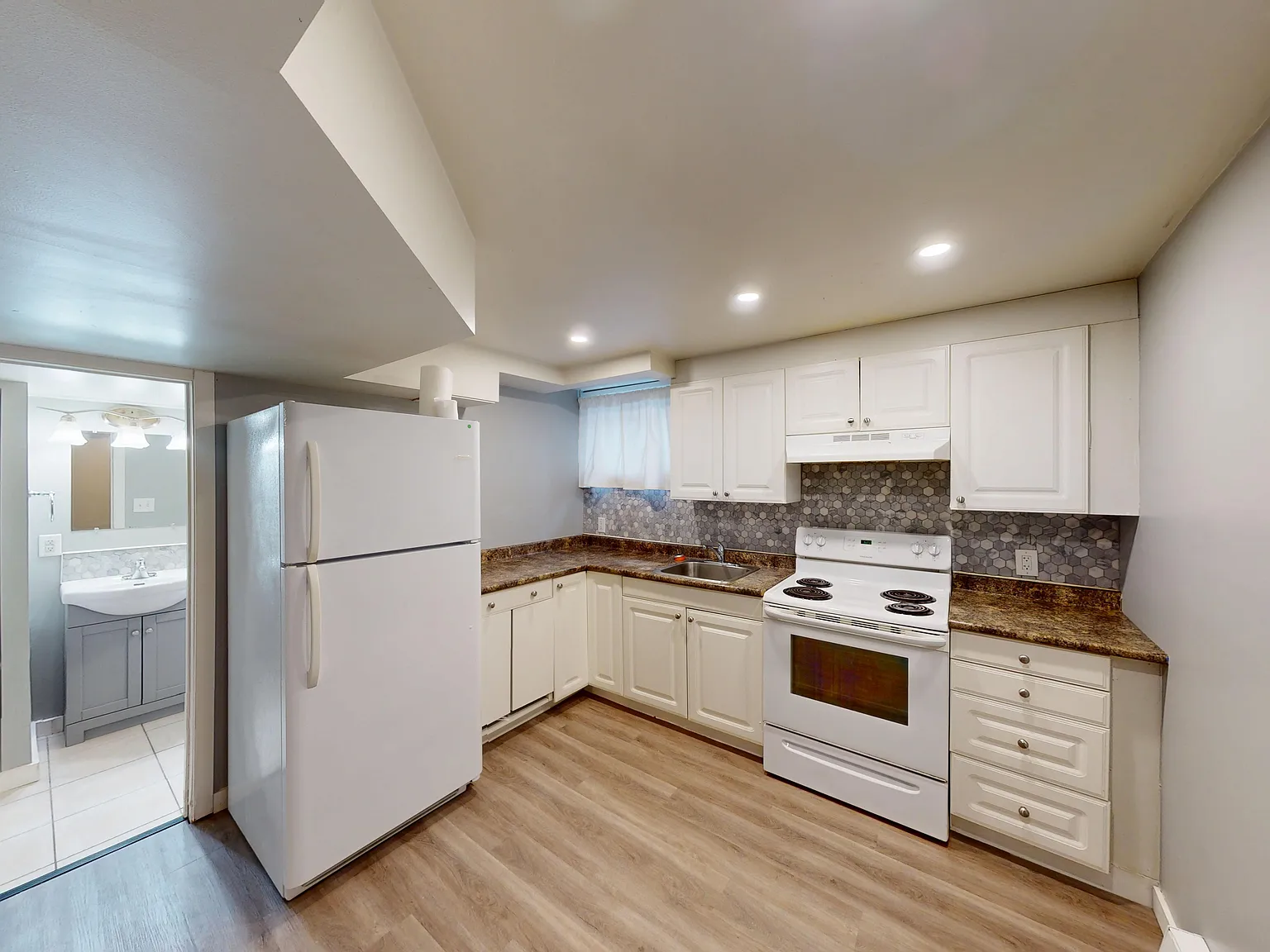 14720 104 Ave Nw - BSMT — Photo 3