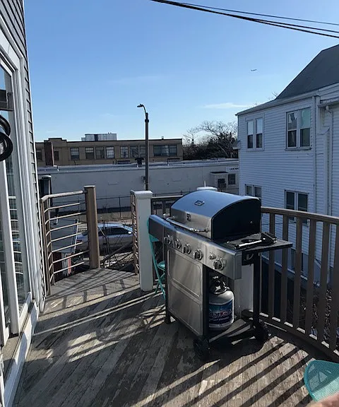 383 Maverick St #2 — Photo 21
