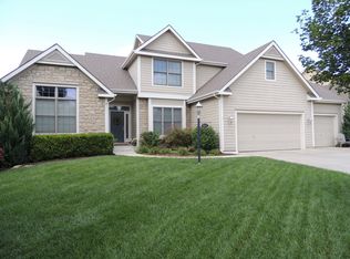 921 Stonecreek Dr, Lawrence, KS 66049