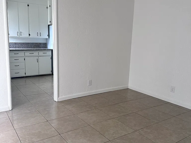 235 E Coolidge Ave #12 — Photo 20