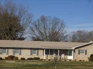 7721 Hill Rd, Knoxville, TN 37938