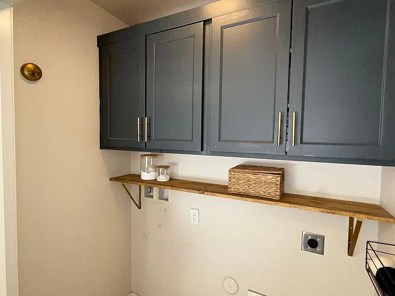 2141 Carlos Leon Pl — Photo 19