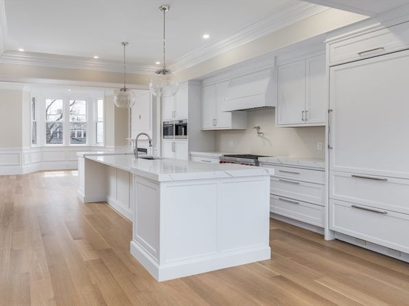 71 Mount Vernon St #1, Boston, MA 02108
