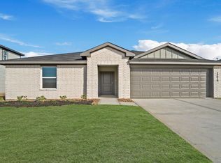 12010 Curlin Dr, Willis, TX 77318