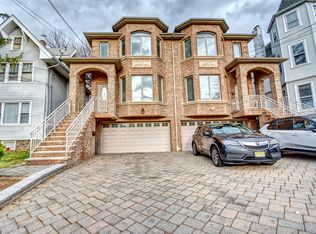 65A W Palisades Blvd #A, Palisades Park, NJ 07650
