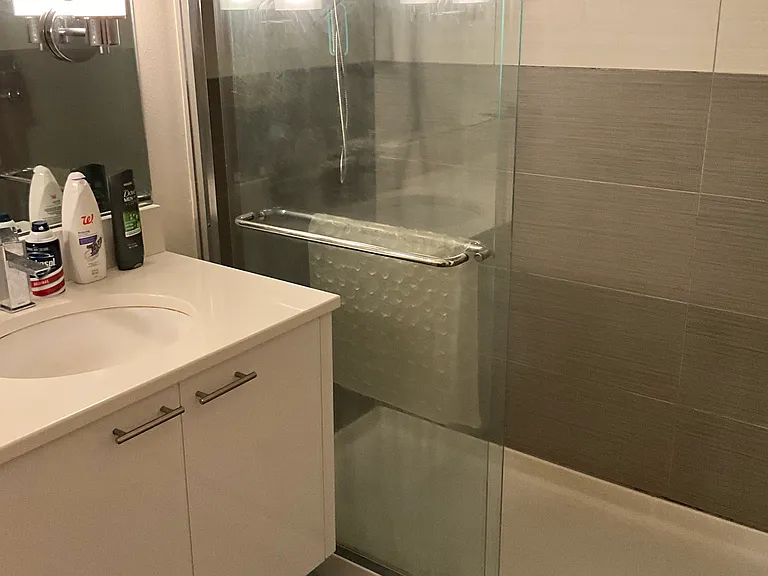 Second Level Master Bathroom