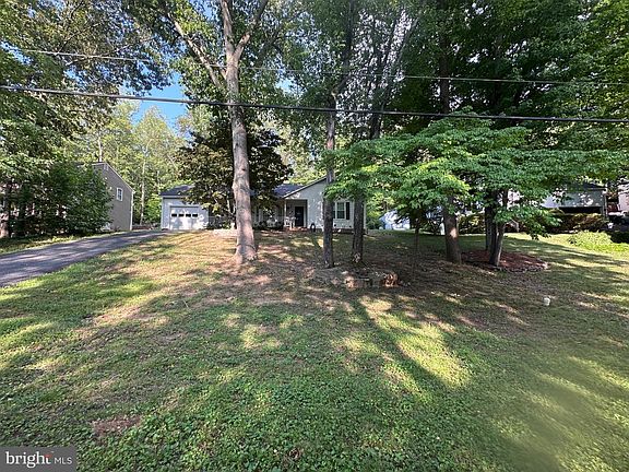 3rd image of 2051 Farragut Dr