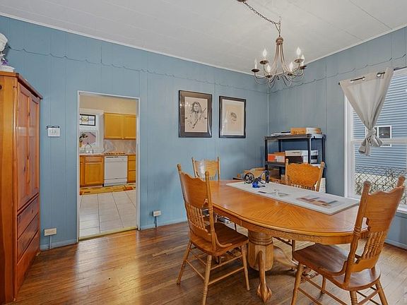 5th image of 410 W Baca St