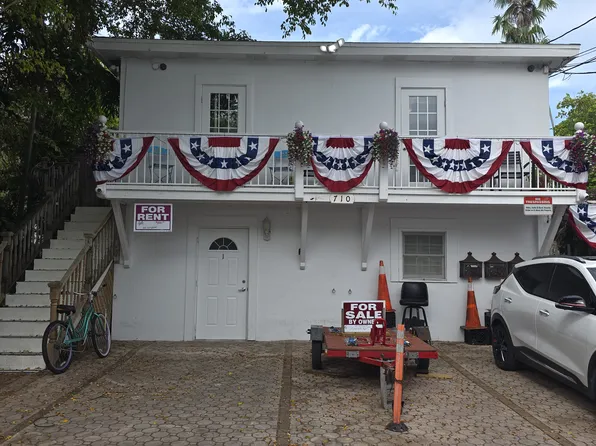 710 Whitmarsh Ln APT 2, Key West, FL 33040