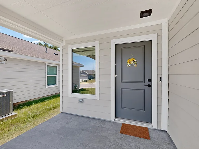 3525 Flicker Ln — Photo 2