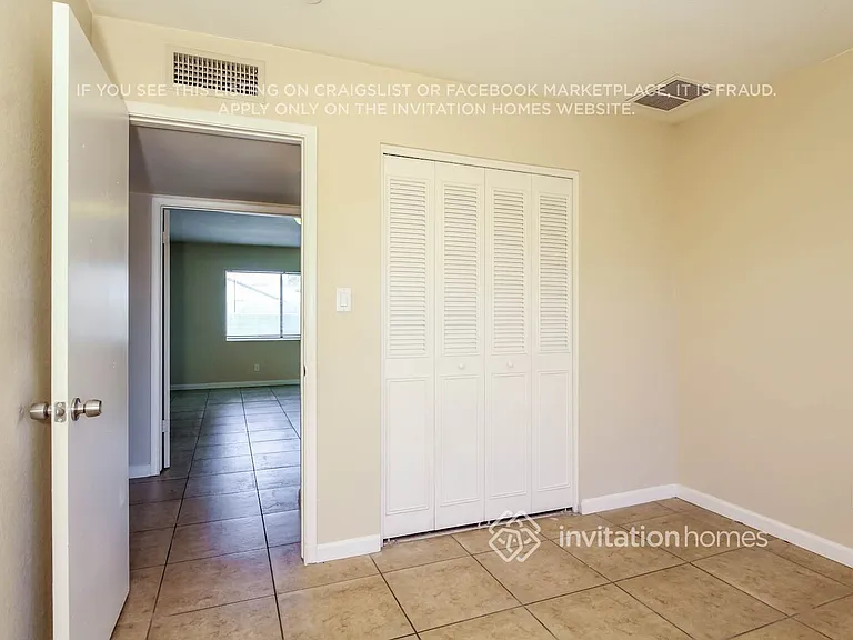 7525 W Mackenzie Dr — Photo 10