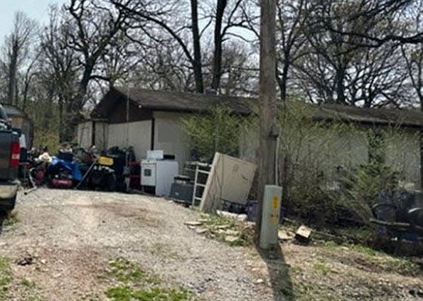 2nd image of 8th St