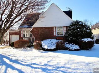 9-02 3rd St, Fair Lawn, NJ 07410