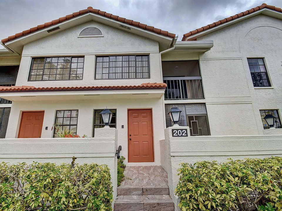 1st image of 9644 Sills Dr E APT 202