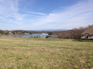 249 Grandville Ct, Vonore, TN 37885