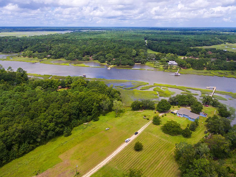 4836 Hezkiah Rd, Wadmalaw Island, SC 29487 MLS 19027559 Zillow