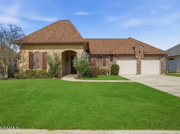 101 Perry Oak Dr, Church Point, LA 70525