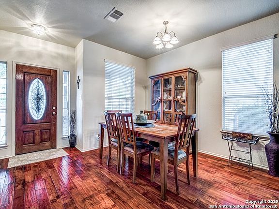 5th image of 505 Friar Rock Way