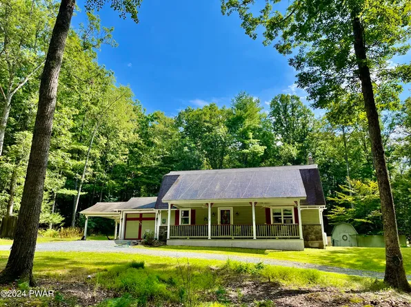 98 Swamp Brook Rd, Hawley, PA 18428