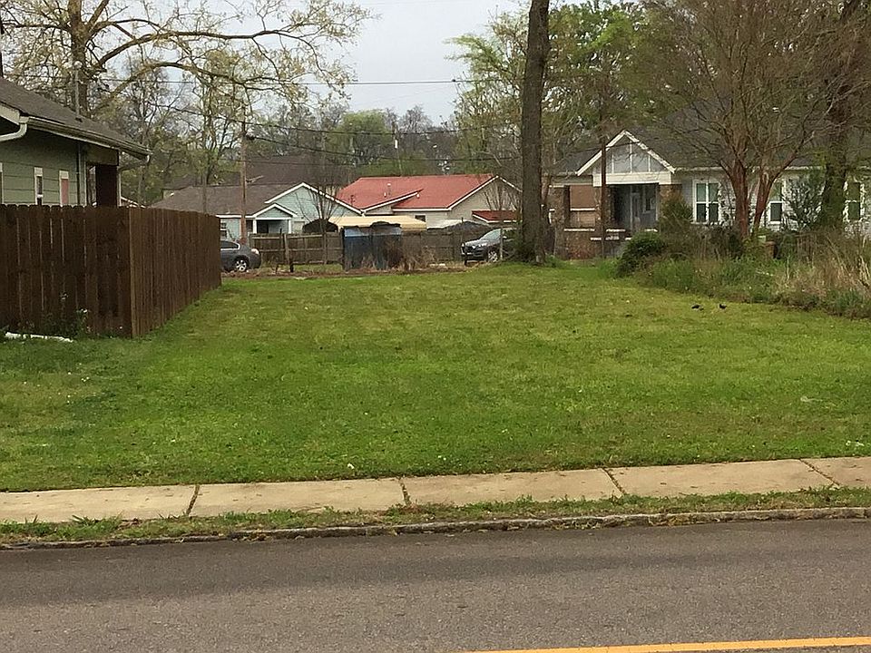 Level lot ready to build on