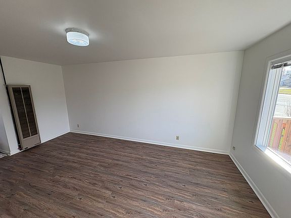 3rd image of 1601 M Ave #3