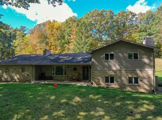 4101 Hunters Creek Rd, Metamora, MI 48455