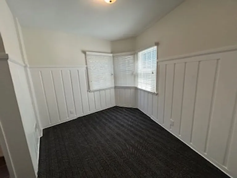9750 Newman St — Photo 9