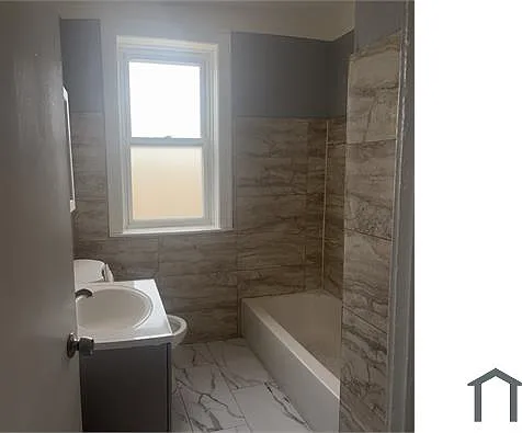 8218 S Hermitage Ave #2 — Photo 7
