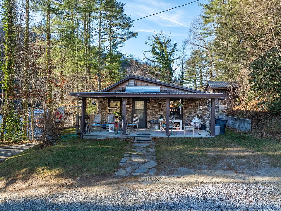 1st image of 51 Briarberry Lane