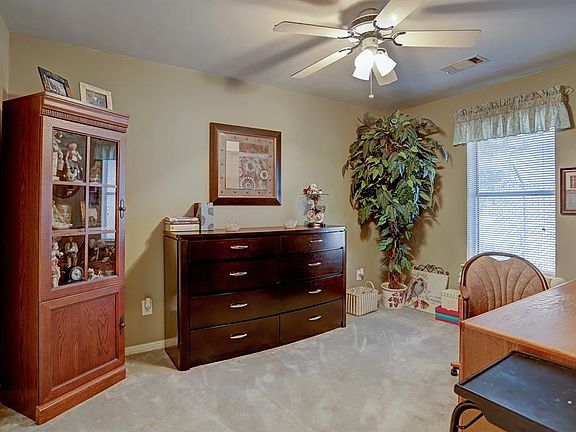 5th image of 1221 Tejas Blvd