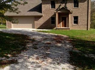 693 W Henry Rd, Kirklin, IN 46050