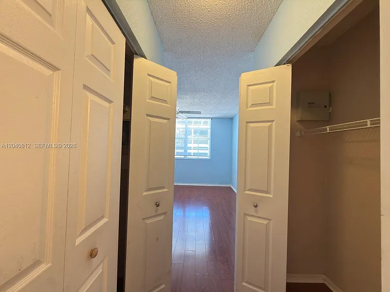 1801 N Flagler Dr #634 — Photo 32