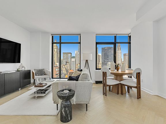 2nd image of 49 E 34th St #29C