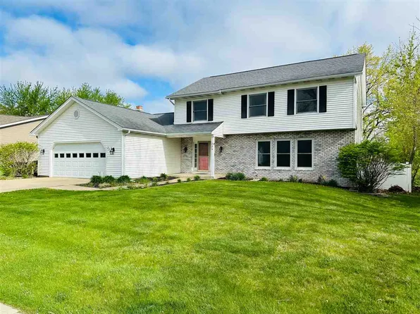 334 Boyson Rd NE, Cedar Rapids, IA 52402