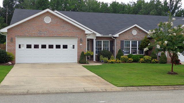 1st image of 353A Paris Harbor Dr